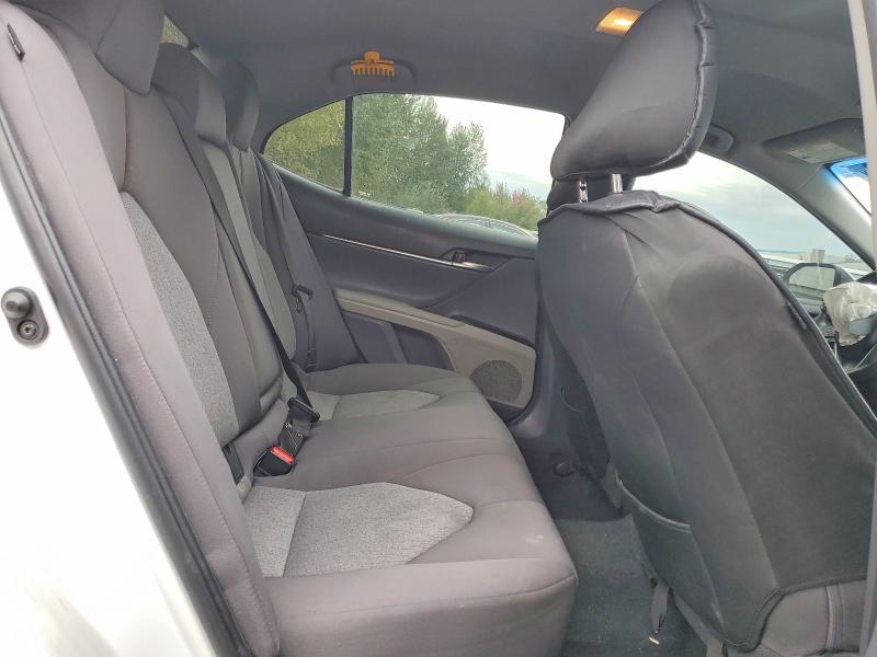 Продаж на аукціоні авто 2018 Toyota Camry, vin: 4T1B11HK9JU626279, номер лоту: 70557256
