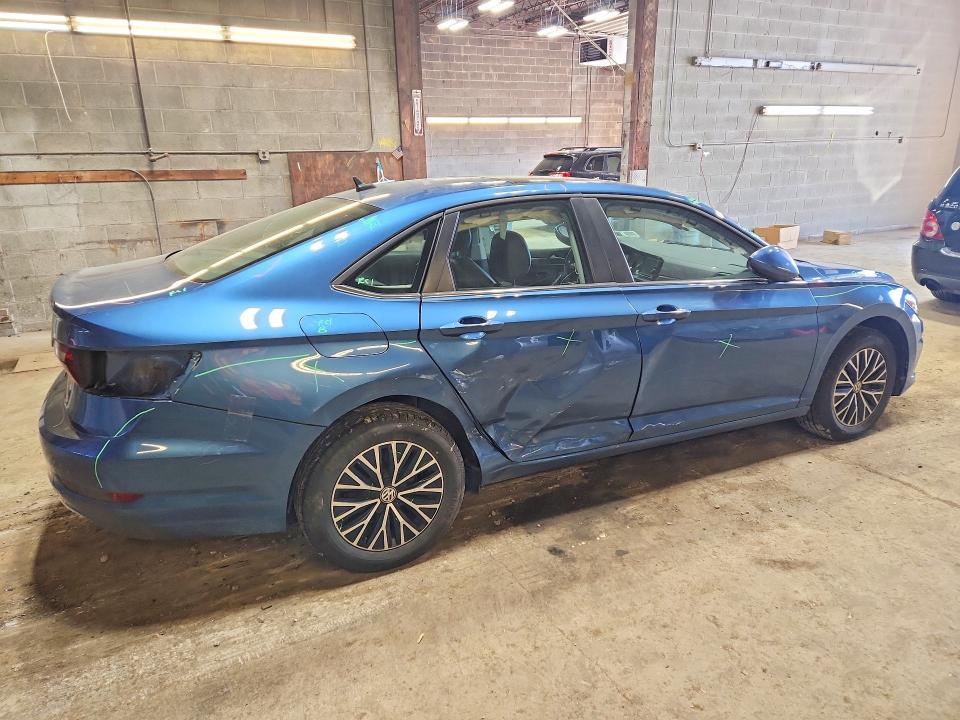 68035856 :رقم المزاد ، 3VWC57BU2LM083047 vin ، 2020 Volkswagen Jetta مزاد بيع