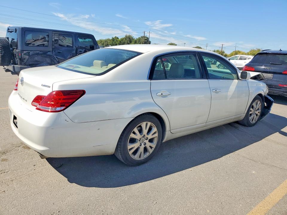 69870856 :رقم المزاد ، 4T1BK36B16U096425 vin ، 2006 Toyota Avalon مزاد بيع