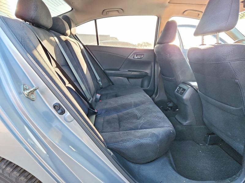 70684276 :رقم المزاد ، 1HGCR2F74GA081335 vin ، 2016 Honda Accord مزاد بيع