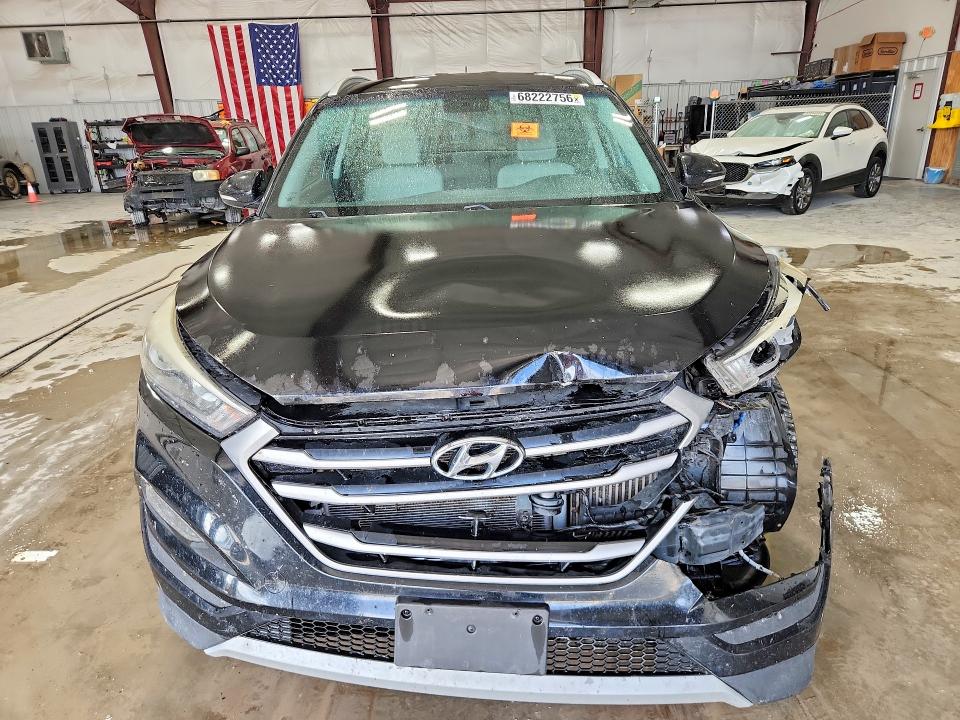 Продаж на аукціоні авто 2017 Hyundai Tucson, vin: KM8J3CA28HU444742, номер лоту: 68222756