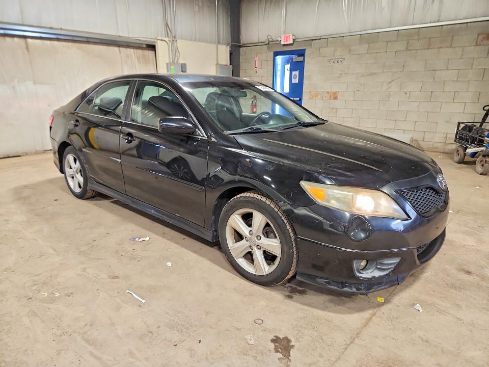 Aukcja sprzedaży 2011 Toyota Camry, vin: 4T1BF3EK9BU745596, numer aukcji: 70528596