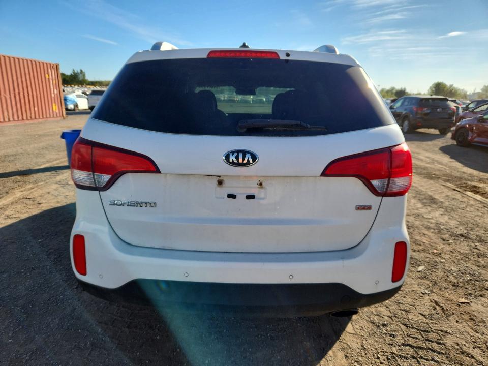 Продажа на аукционе авто 2015 Kia Sorento, vin: 5XYKT3A63FG627296, номер лота: 69867896