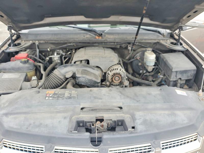 2011 Cadillac Escalade მანქანა იყიდება აუქციონზე, vin: 1GYS4AEF5BR328667, აუქციონის ნომერი: 70841836
