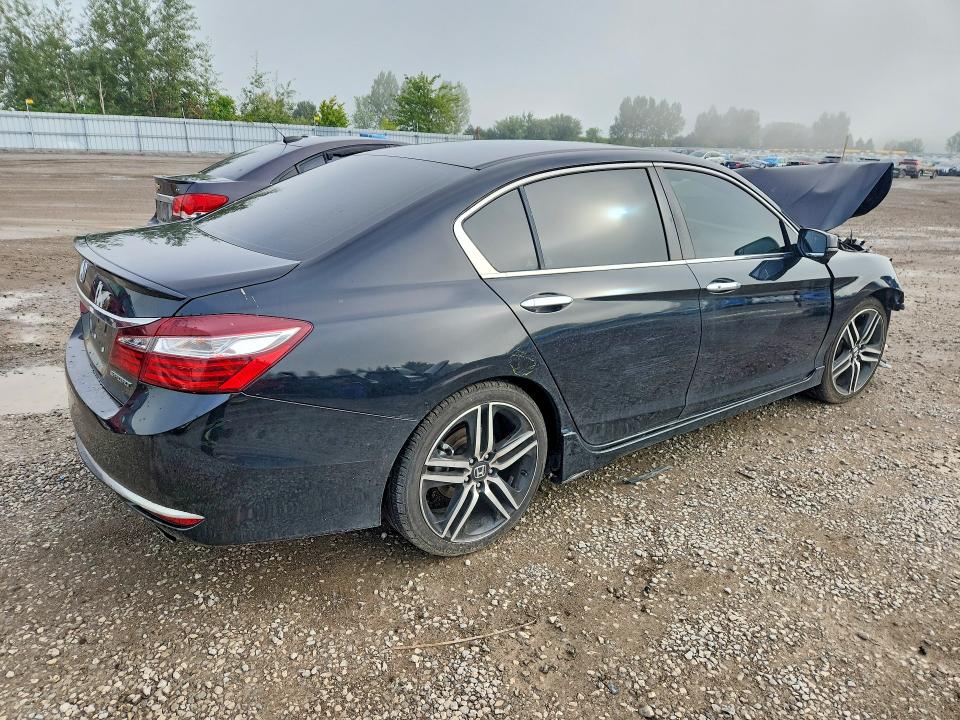 2017 Honda Accord მანქანა იყიდება აუქციონზე, vin: 1HGCR2F69HA807571, აუქციონის ნომერი: 67422796