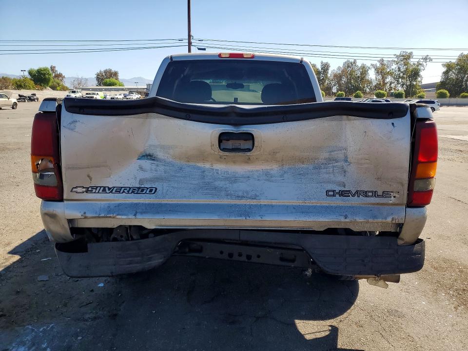 Продаж на аукціоні авто 2002 Chevrolet Silverado, vin: 2GCEC19V821348735, номер лоту: 68041166