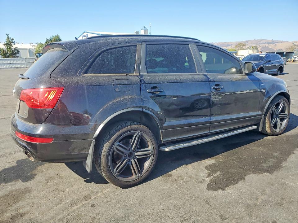2013 Audi Q7 მანქანა იყიდება აუქციონზე, vin: WA1WMAFE5DD011995, აუქციონის ნომერი: 69044556