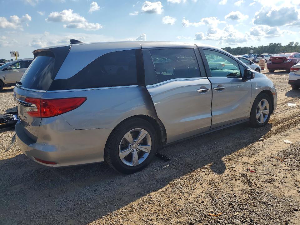 Продажа на аукционе авто 2018 Honda Odyssey, vin: 5FNRL6H72JB045558, номер лота: 68205286