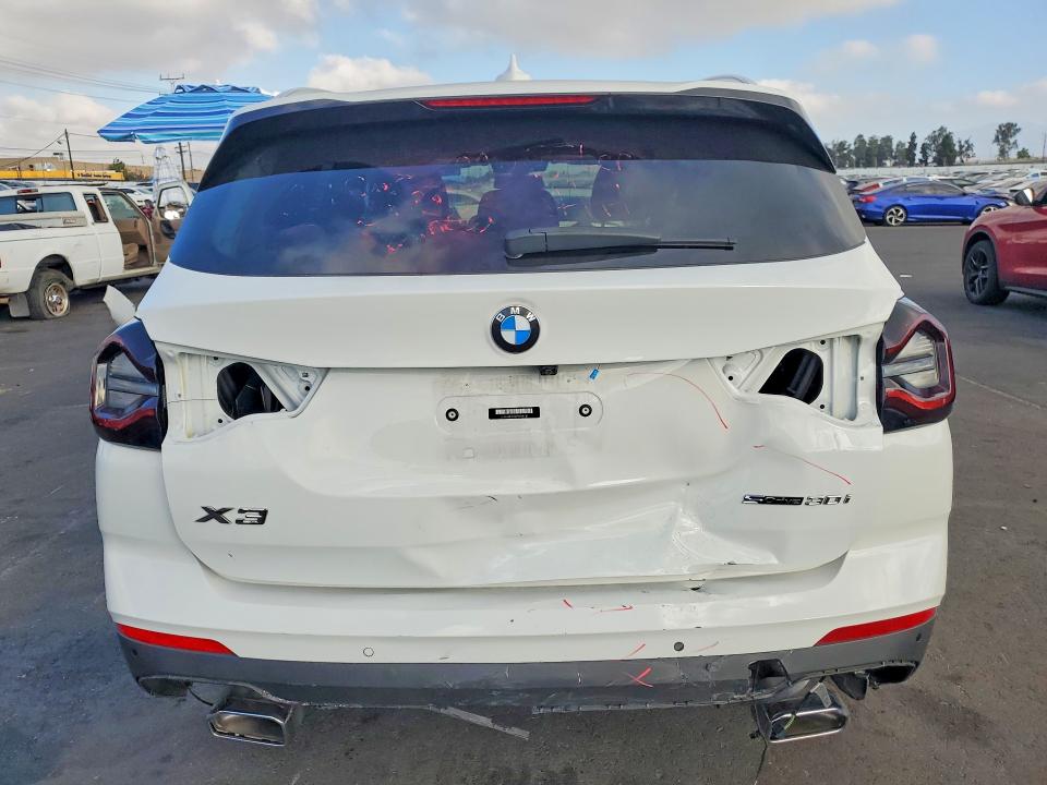 67923366 :رقم المزاد ، 5UX43DP03P9T08418 vin ، 2023 Bmw X3 مزاد بيع