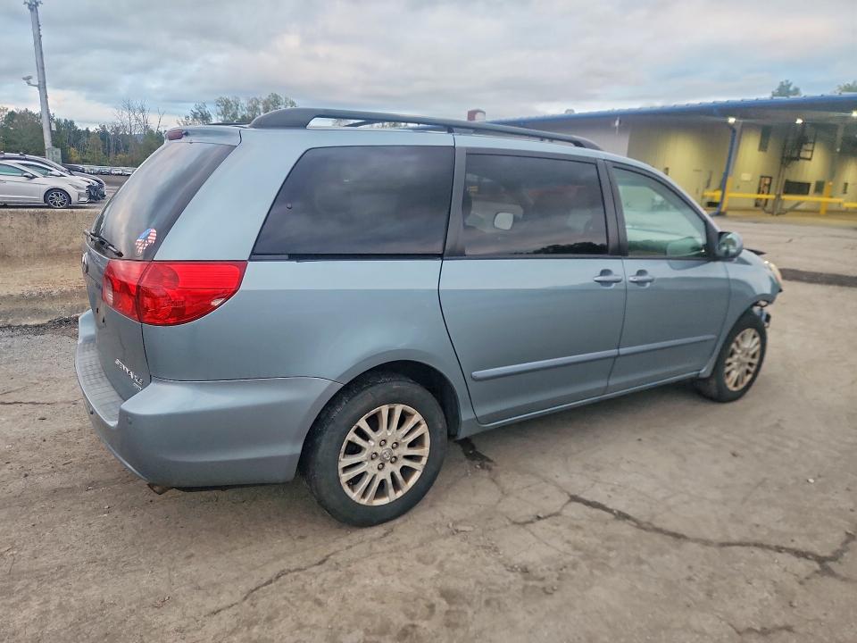 Aukcja sprzedaży 2008 Toyota Sienna, vin: 5TDBK22C58S010084, numer aukcji: 70468666