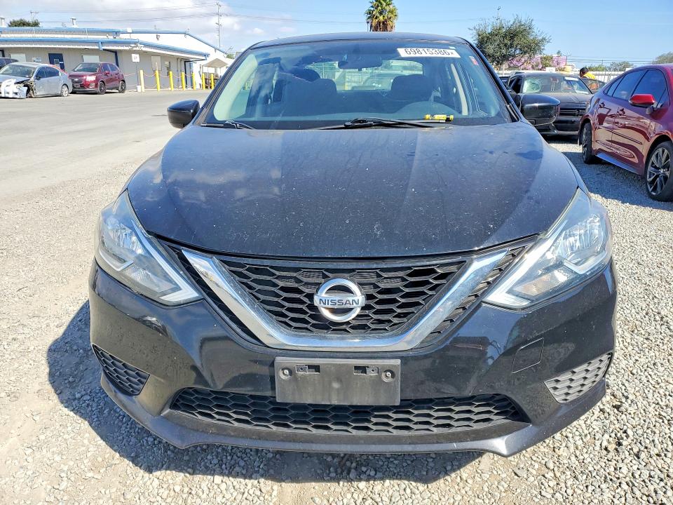 Aukcja sprzedaży 2017 Nissan Sentra, vin: 3N1AB7AP8HY255230, numer aukcji: 69815386
