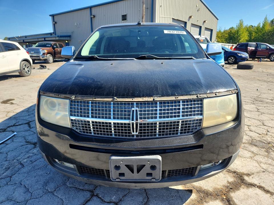 Продажа на аукционе авто 2007 Lincoln Mkx, vin: 2LMDU88CX7BJ15328, номер лота: 70321826
