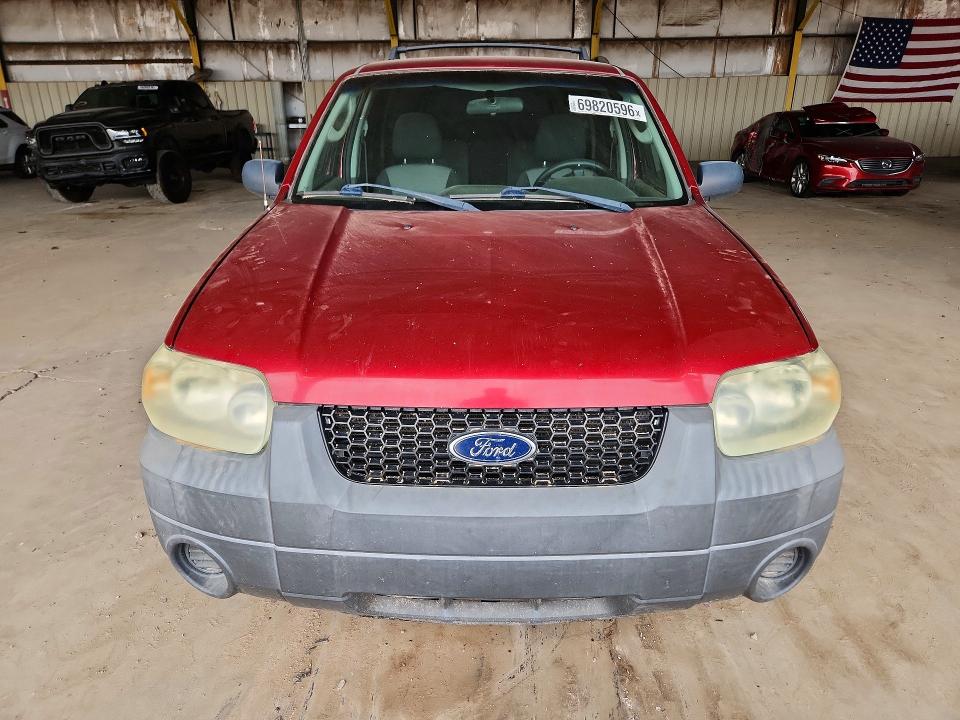69820596 :رقم المزاد ، 1FMYU02Z57KB99236 vin ، 2007 Ford Escape مزاد بيع