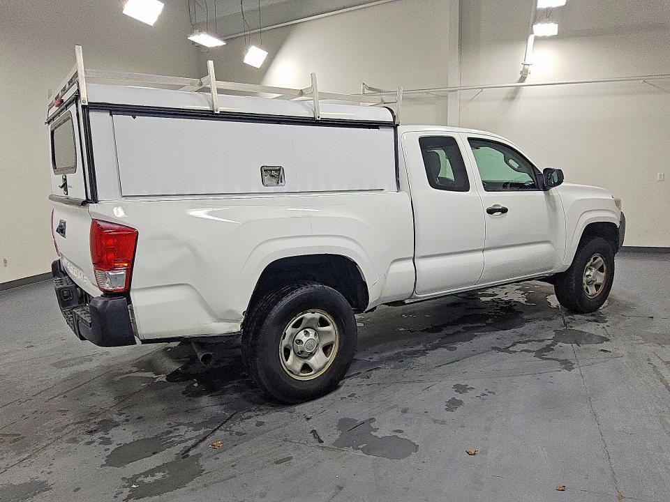 Продажа на аукционе авто 2017 Toyota Tacoma, vin: 5TFRX5GN6HX081493, номер лота: 68625806