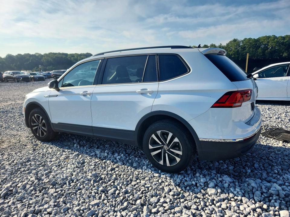 67244156 :رقم المزاد ، 3VV0B7AX4NM170737 vin ، 2022 Volkswagen Tiguan مزاد بيع