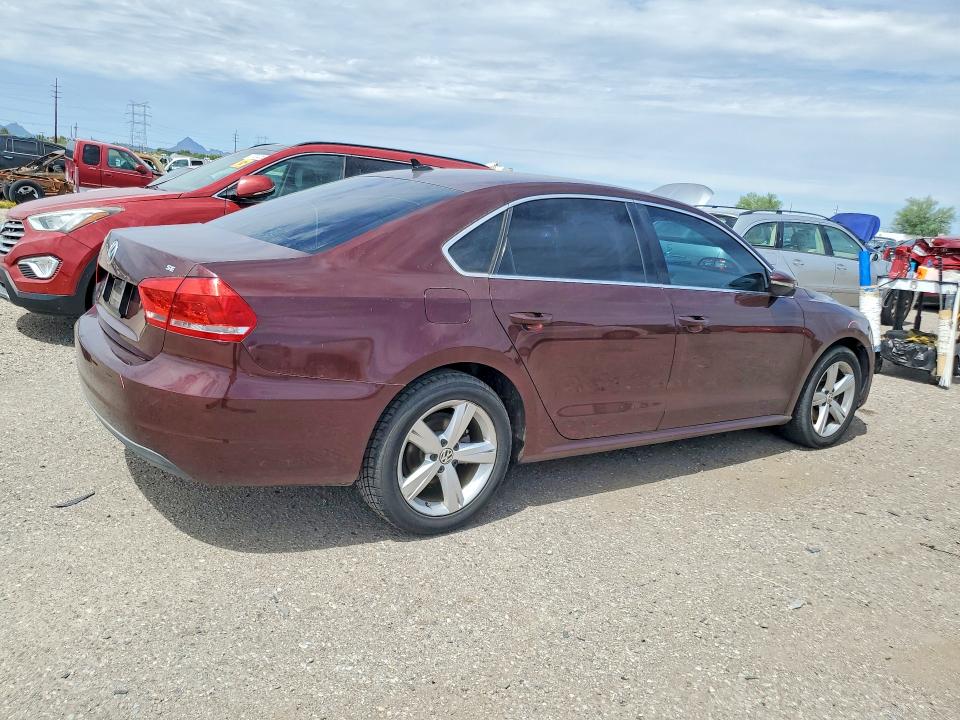 2012 Volkswagen Passat მანქანა იყიდება აუქციონზე, vin: 1VWBP7A35CC085682, აუქციონის ნომერი: 67484616