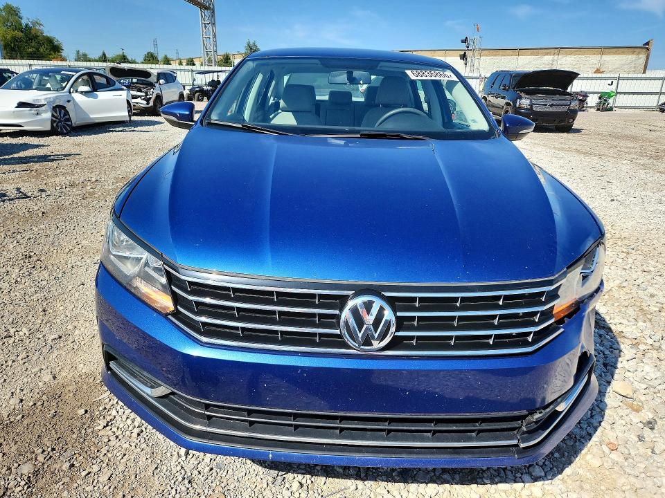 68836866 :رقم المزاد ، 1VWAS7A30GC050029 vin ، 2016 Volkswagen Passat مزاد بيع