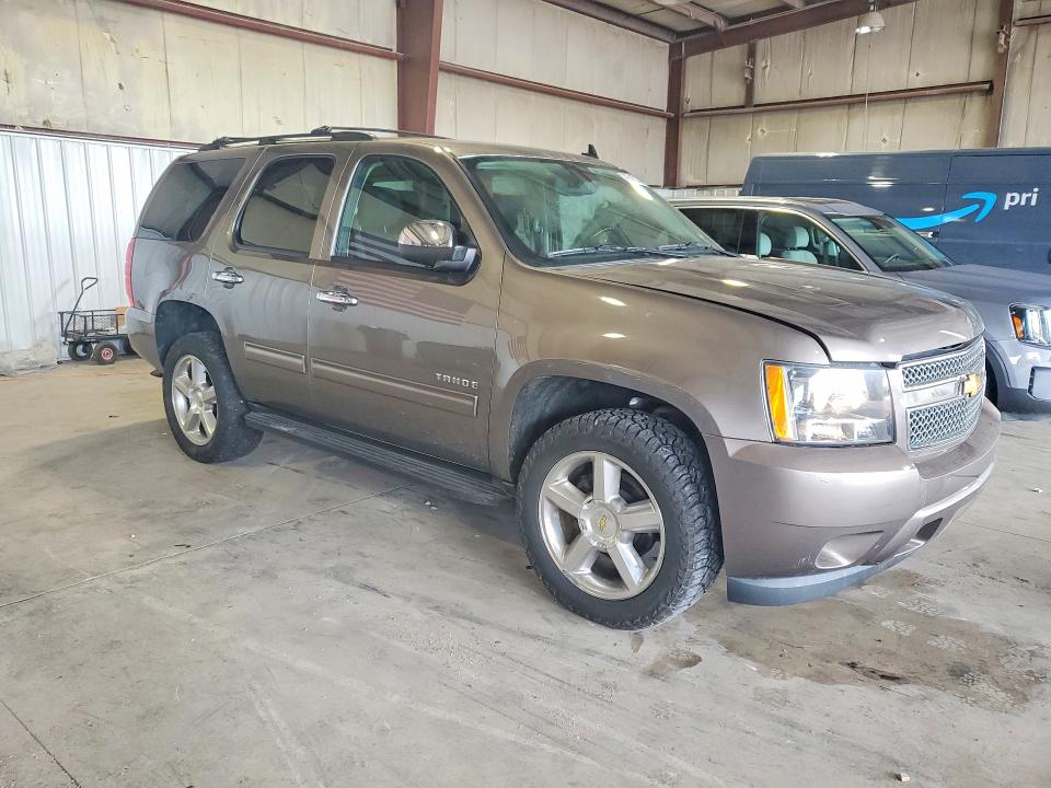 65452796 :رقم المزاد ، 1GNSKAE03ER244110 vin ، 2014 Chevrolet Tahoe مزاد بيع