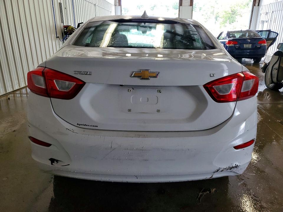 68233526 :رقم المزاد ، 1G1BE5SM0G7237413 vin ، 2016 Chevrolet Cruze مزاد بيع