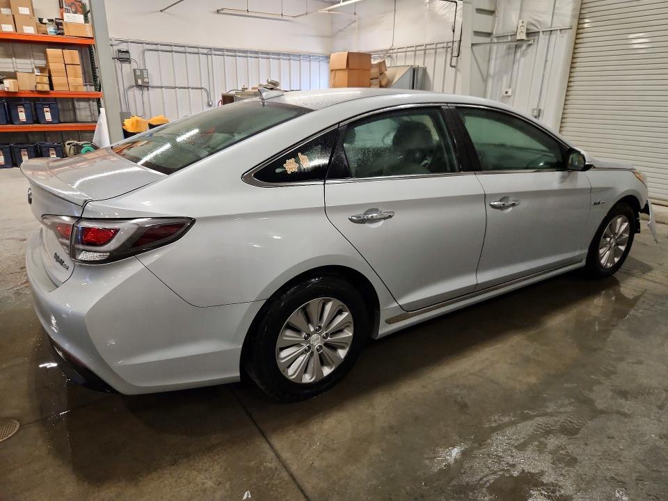 Продажа на аукционе авто 2017 Hyundai Sonata Hybrid, vin: KMHE24L15HA054567, номер лота: 67565886