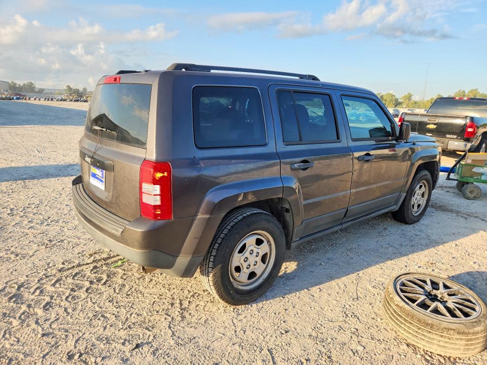 70945656 :رقم المزاد ، 1C4NJPBA7GD536268 vin ، 2016 Jeep Patriot مزاد بيع