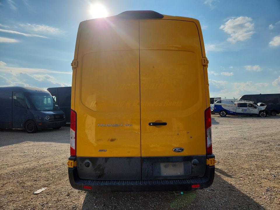 Продажа на аукционе авто 2023 Ford Transit, vin: 1FTBR2X80PKA95048, номер лота: 70447116