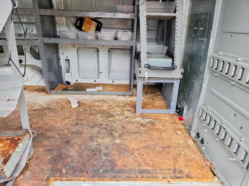 Aukcja sprzedaży 2015 Ford Transit, vin: 1FTNR1YM4FKB32894, numer aukcji: 69024656