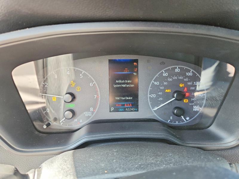 Продажа на аукционе авто 2024 Toyota Corolla Cross Hybrid, vin: 7MUFBABG9RV031669, номер лота: 69844376