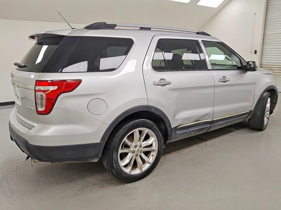 2013 Ford Explorer მანქანა იყიდება აუქციონზე, vin: 1FM5K7F89DGB47531, აუქციონის ნომერი: 67711436