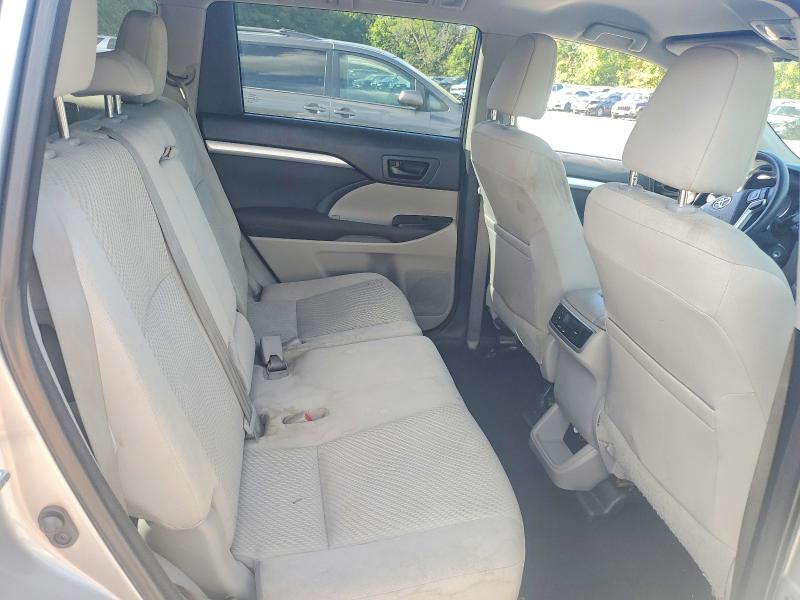 Продажа на аукционе авто 2015 Toyota Highlander, vin: 5TDBKRFH0FS140513, номер лота: 69803746