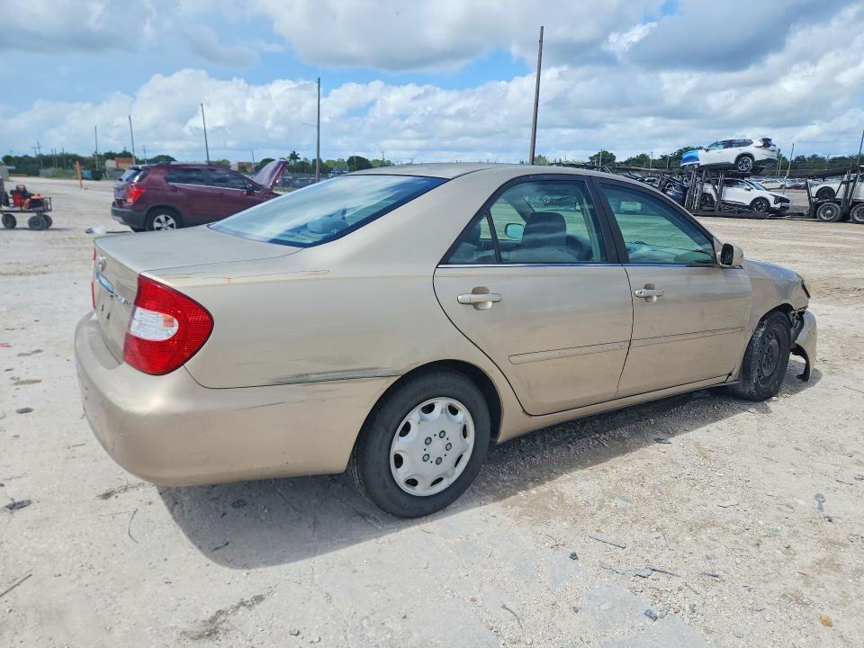 2003 Toyota Camry მანქანა იყიდება აუქციონზე, vin: 4T1BE32K13U175053, აუქციონის ნომერი: 70490456