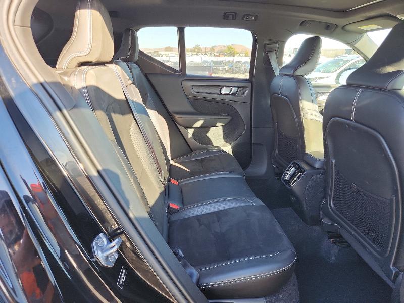 Продаж на аукціоні авто 2019 Volvo Xc40, vin: YV4162UM3K2048785, номер лоту: 70738016