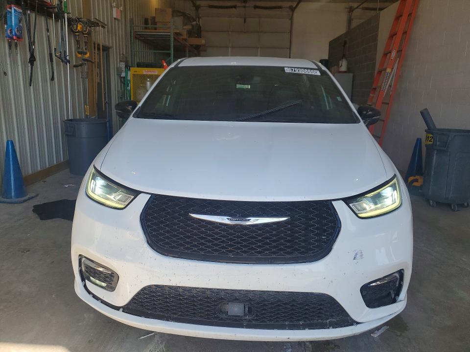 67930886 :رقم المزاد ، 2C4RC1BG1SR540903 vin ، 2025 Chrysler Pacifica مزاد بيع