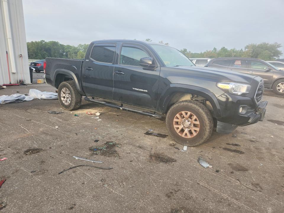 69823836 :رقم المزاد ، 5TFAX5GNXJX131606 vin ، 2018 Toyota Tacoma مزاد بيع