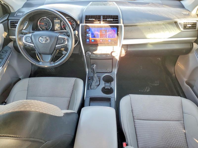 2015 Toyota Camry მანქანა იყიდება აუქციონზე, vin: 4T1BF1FK7FU977848, აუქციონის ნომერი: 70663376
