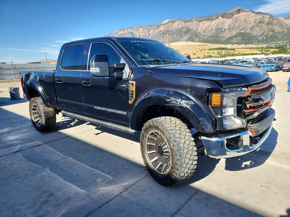 67741056 :رقم المزاد ، 1FT8W2BT4MED15543 vin ، 2021 Ford F250 مزاد بيع