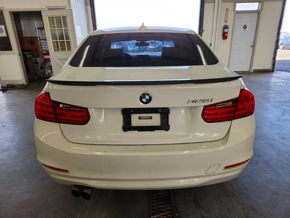 Aukcja sprzedaży 2012 Bmw 328, vin: WBA3A5C55CF343738, numer aukcji: 70131846