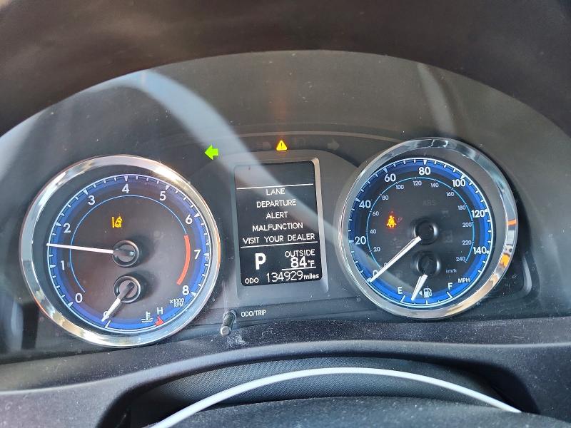 Aukcja sprzedaży 2017 Toyota Corolla, vin: 5YFBURHE6HP712516, numer aukcji: 67965796
