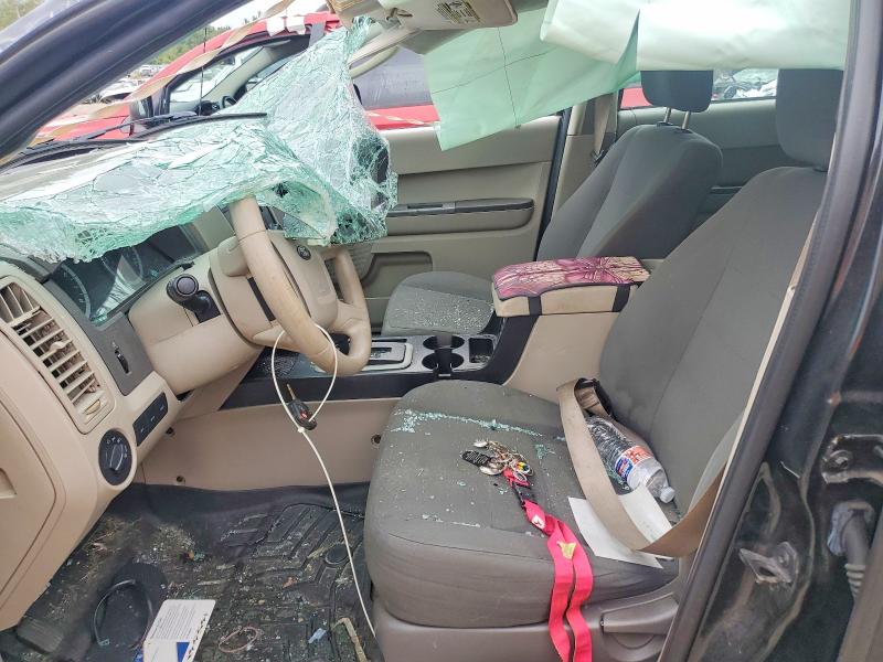 Продажа на аукционе авто 2011 Ford Escape, vin: 1FMCU0C76BKC61582, номер лота: 69898866