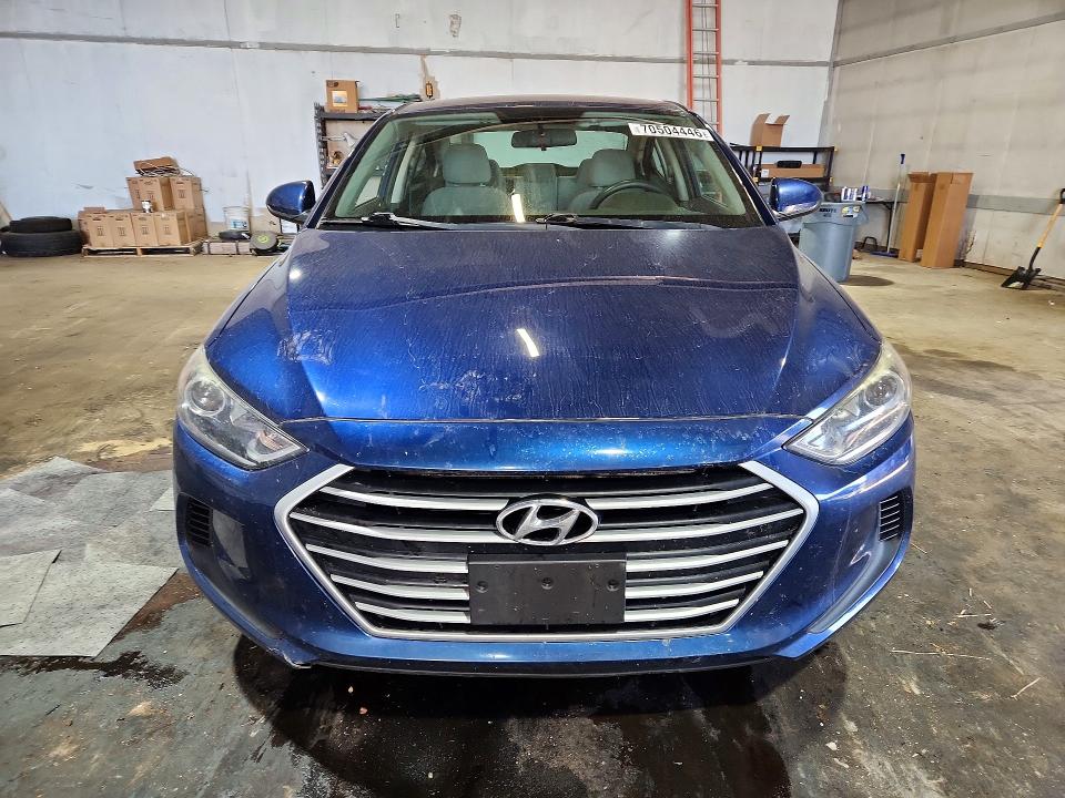 Продажа на аукционе авто 2018 Hyundai Elantra, vin: 5NPD84LF0JH220096, номер лота: 70504446