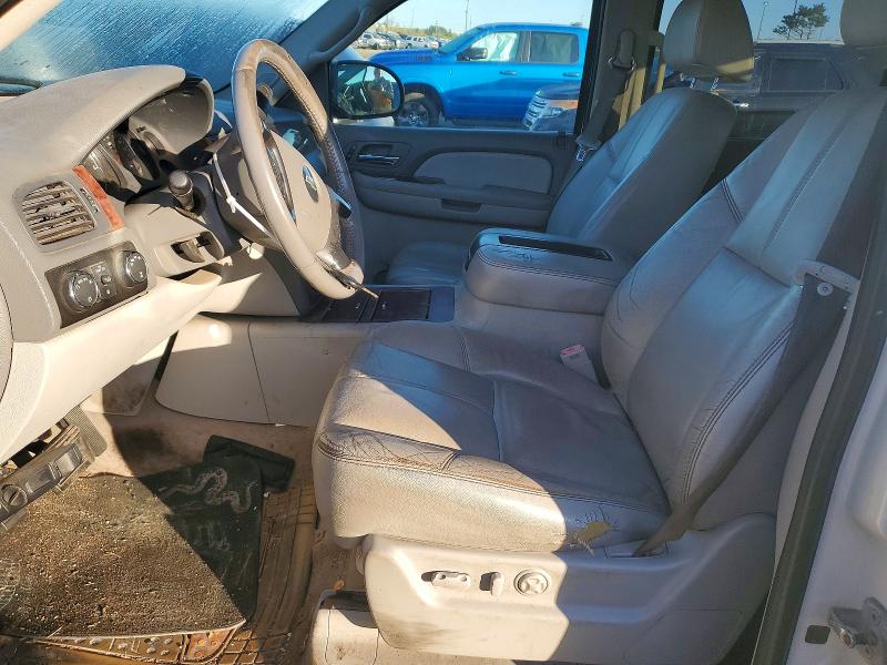 68776026 :رقم المزاد ، 3GNFK123X8G293275 vin ، 2008 Chevrolet Avalanche مزاد بيع