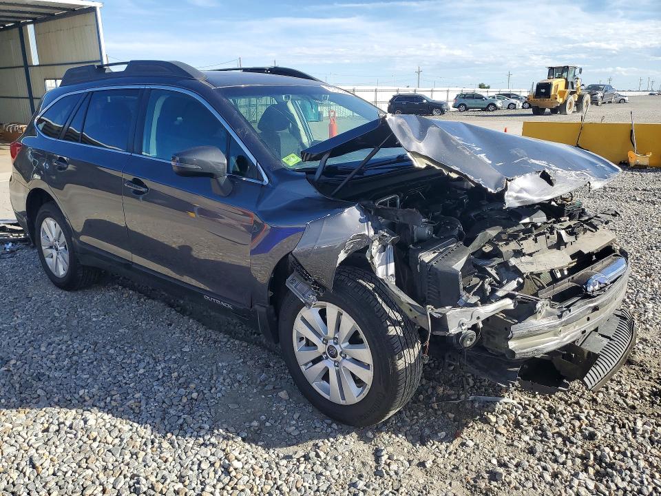67916536 :رقم المزاد ، 4S4BSAHCXJ3243690 vin ، 2018 Subaru Outback مزاد بيع