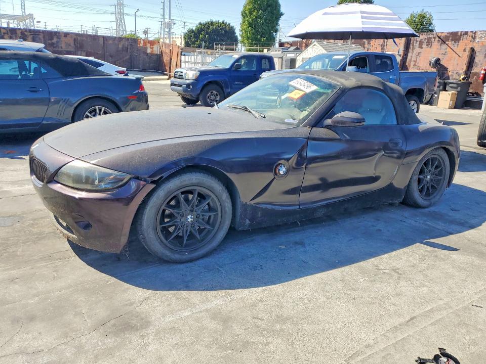 69345496 :رقم المزاد ، 4USBT334X3LS40380 vin ، 2003 Bmw Z4 مزاد بيع