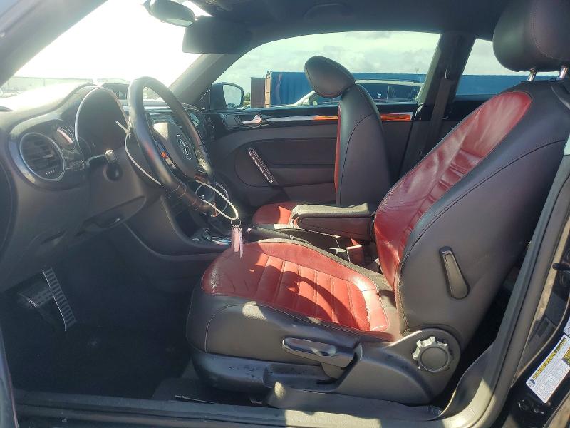 67664896 :رقم المزاد ، 3VWVA7AT0CM661336 vin ، 2012 Volkswagen Beetle مزاد بيع