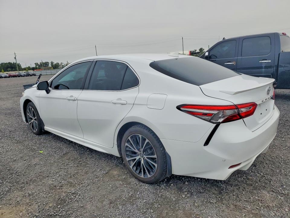 66913076 :رقم المزاد ، 4T1B11HK7KU777347 vin ، 2019 Toyota Camry مزاد بيع