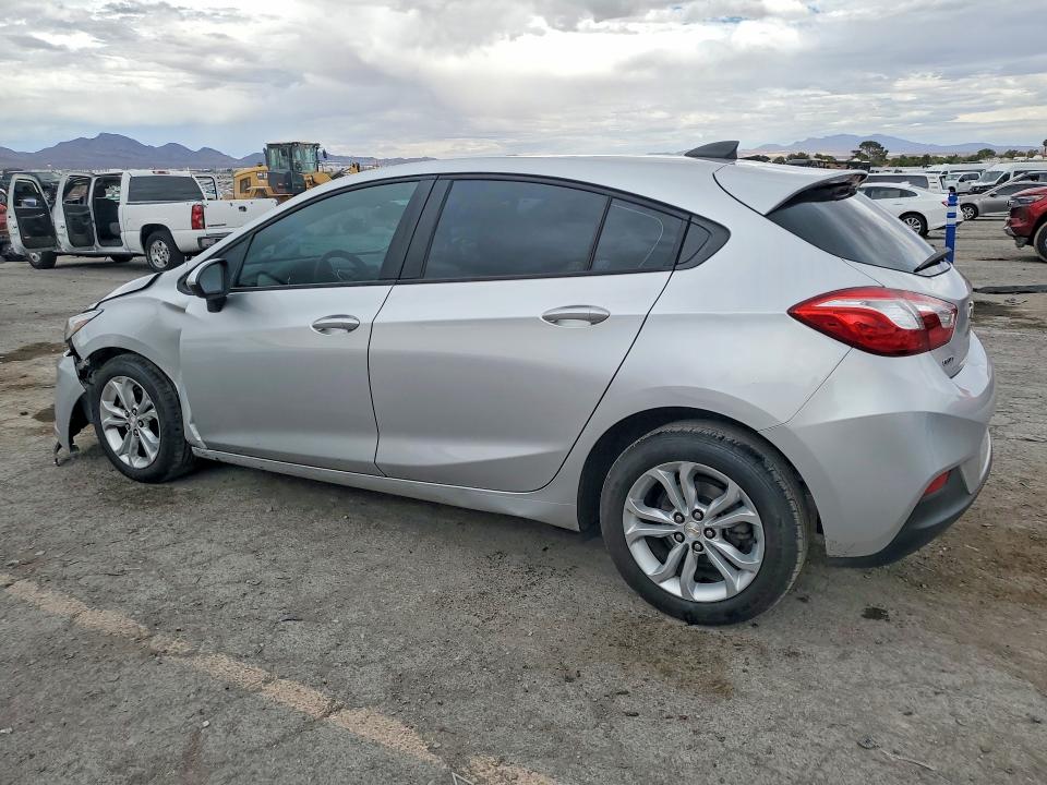 69623216 :رقم المزاد ، 3G1BC6SM9KS603746 vin ، 2019 Chevrolet Cruze مزاد بيع