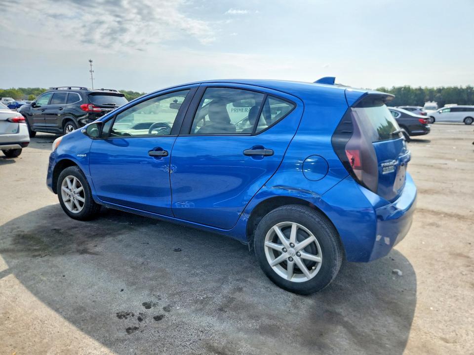 Продажа на аукционе авто 2015 Toyota Prius C, vin: JTDKDTB3XF1090055, номер лота: 68974316