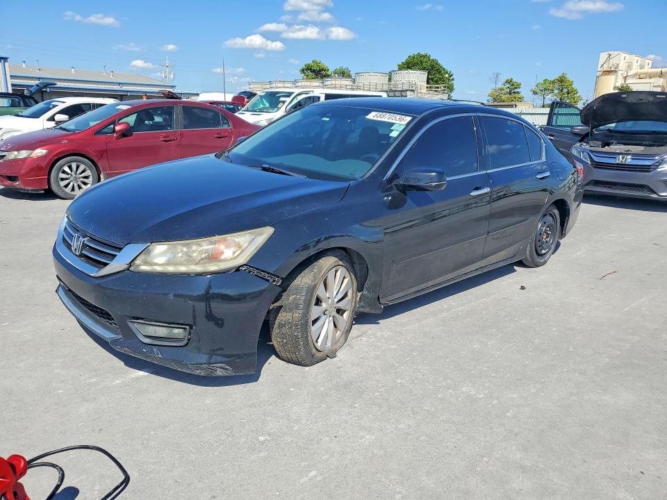 Aukcja sprzedaży 2015 Honda Accord, vin: 1HGCR3F98FA031477, numer aukcji: 68870536