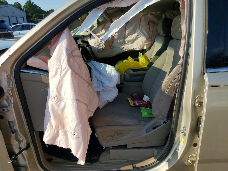 69245446 :رقم المزاد ، 1GNSCAKC0HR144563 vin ، 2017 Chevrolet Tahoe مزاد بيع