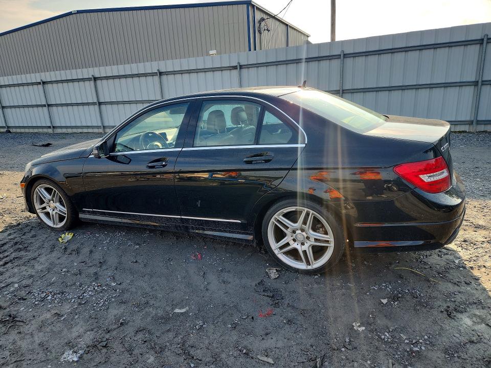 70000096 :رقم المزاد ، WDDGF8AB7DR257448 vin ، 2013 Mercedes-benz C مزاد بيع